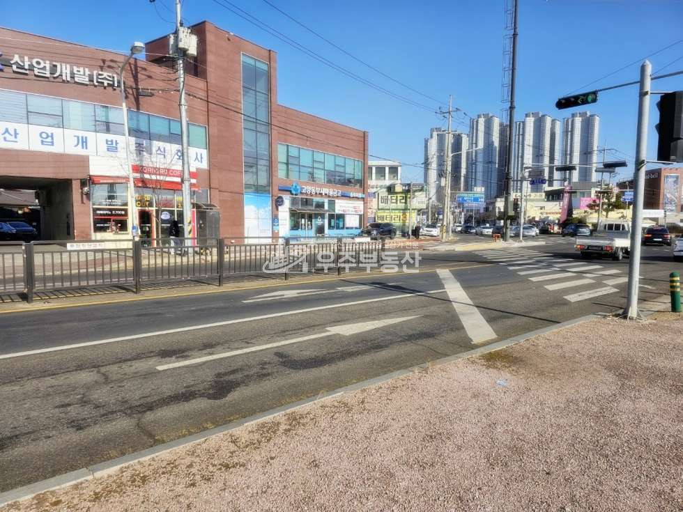 경기 고양일산서구 덕이동 덕이동 면적 60 도로접 사거리코너 간판면 있는 무권리 상가 월세 매물번호 10438 사진 6
