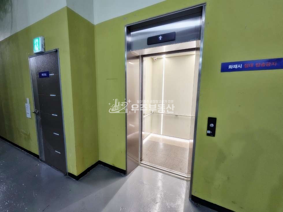 경기 파주시 신촌동 [공장] 파주 신촌동 면적 125 화용물5톤엘베+승인용엘베 직관 30kw 해썹인증가능 40피트 가능 창고임대 월세 매물번호 10395 사진 11
