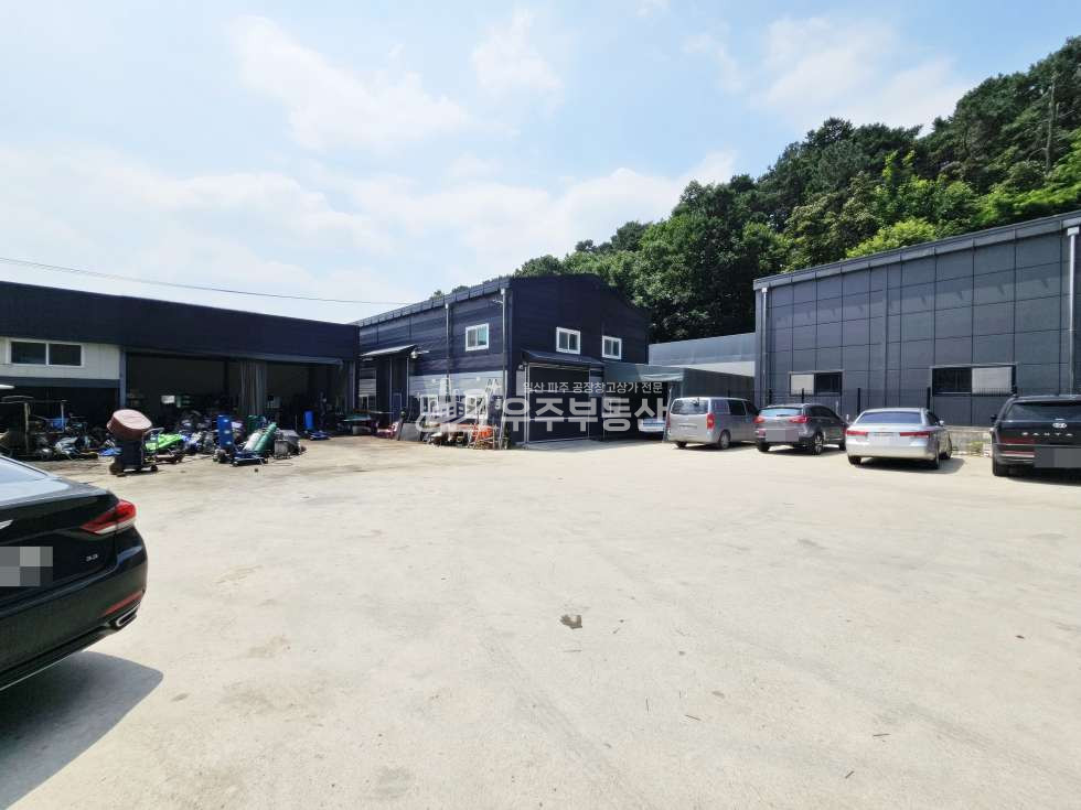 경기 파주시 교하동 파주 교하동 면적60 준신축급 도로변 광고효과 높은층고 창고임대 월세 매물번호 10549 사진 2