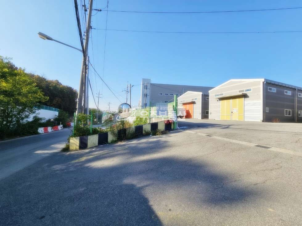 경기 파주시 연다산동 [공장] 파주 연다산동 공장창고임대 도로변 광고효과 내부화장실 40피트 추레라 월세 매물번호 10243 사진 1