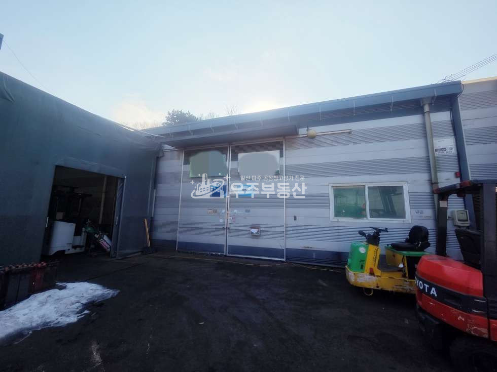 경기 파주시 월롱면 도내리 월롱면 도내리 창고 세동 급매 도로변으로 광고효과좋음 제조업 40피트츄레라 단독마당 매매 매물번호 10699 사진 6