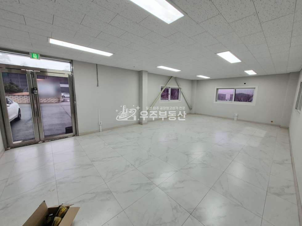 경기 파주시 탄현면 법흥리 탄현면 법흥리 162평 전력150kW 넓은마당 내부사무실완비 대형차가능 월세 매물번호 10962 사진 8