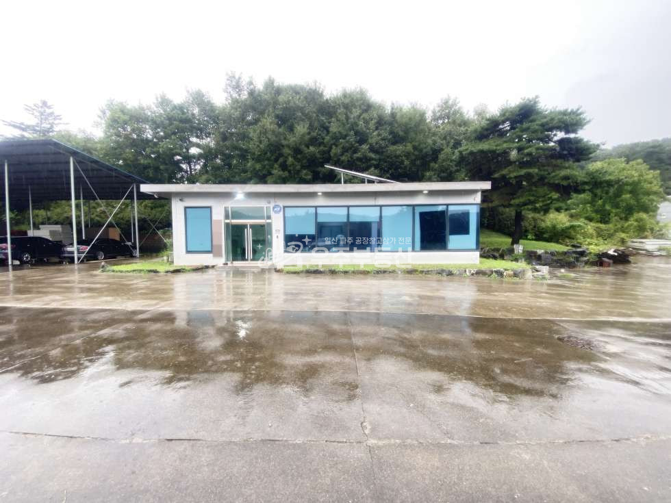 경기 파주시 탄현면 금승리 파주 금승리 창고임대 면적45평 대지 약830평 40피트진출입가능 주기장 및 야적장 민원소지없음 월세 매물번호 10619 사진 1