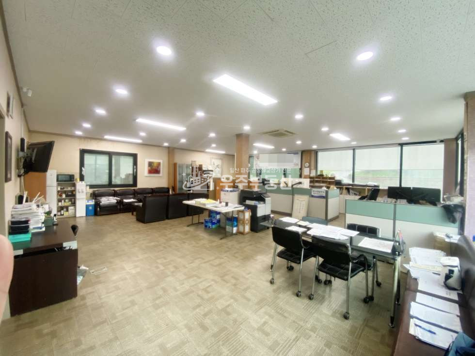 경기 파주시 탄현면 금승리 파주 금승리 창고임대 면적45평 대지 약830평 40피트진출입가능 주기장 및 야적장 민원소지없음 월세 매물번호 10619 사진 7