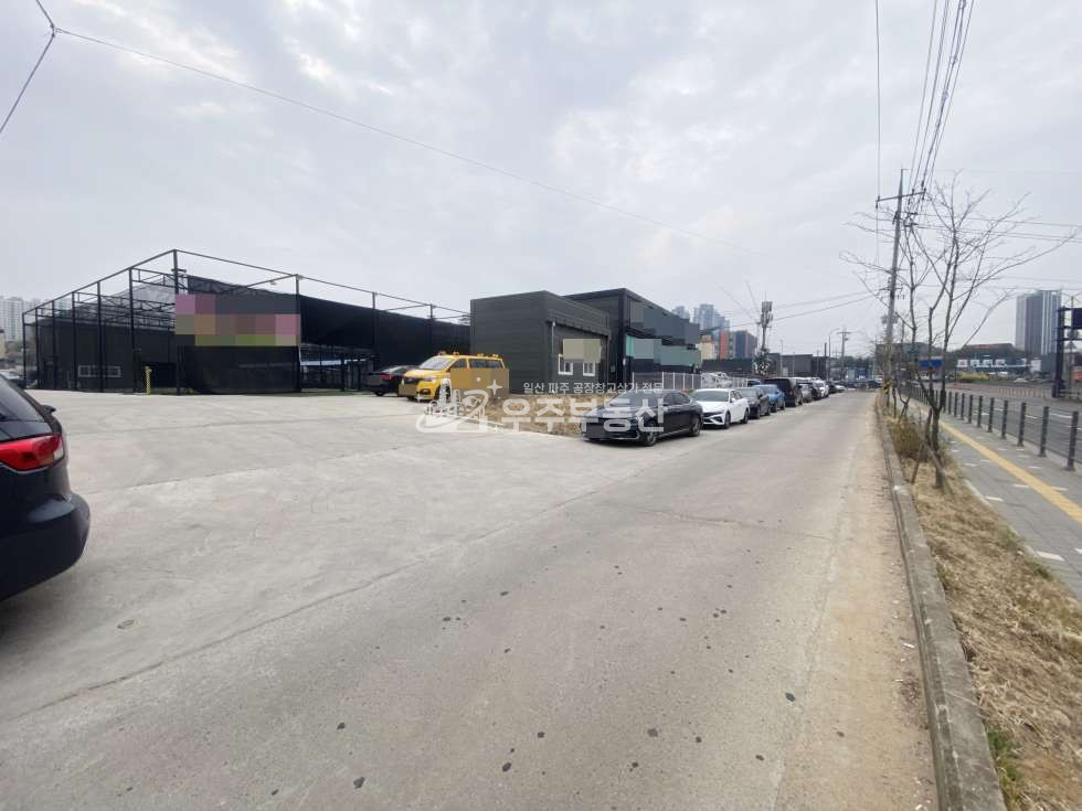 경기 파주시 야당동 파주 야당동 창고임대 면적11평 대지291평 현 실외야구연습장 운영중 넓은 대형단독마당 간판면 및 광고효과 최상 대로변 야외 운동시설 및 주기장 추천 민원소지없음 월세 매물번호 10833 사진 10