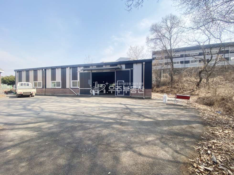 경기 파주시 연다산동 파주 연다산동 창고임대 면적108평 단독마당 주차공간여유 내부화장실 및 사무실 자유로 문발교차로 5분내 월세 매물번호 10822 사진 2