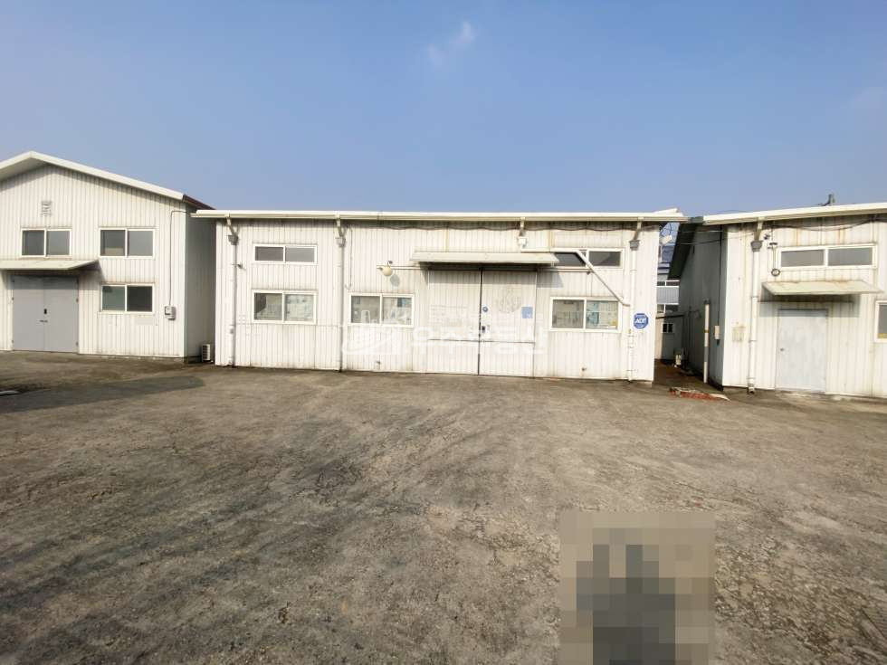 경기 고양일산서구 가좌동 일산 가좌동 창고임대 면적57평 40피트추레라 진출입가능 대형마당 주차공간여유 내부화장실 민원소지없음 월세 매물번호 10676 사진 2