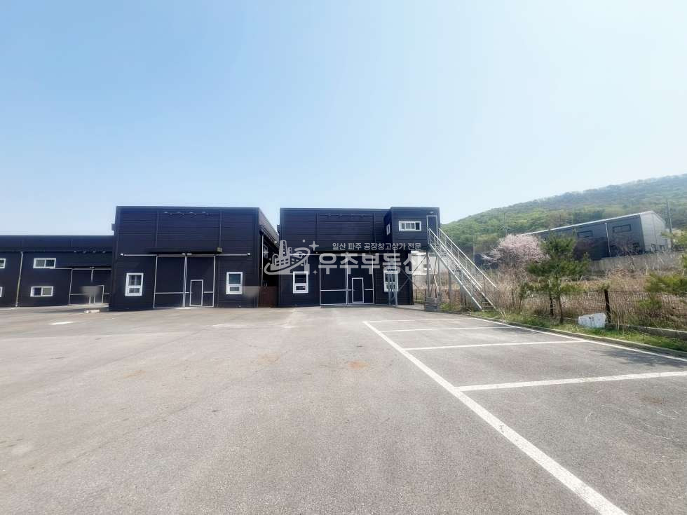경기 파주시 검산동 파주 검산동 도로변 60평 두동 공장 창고 임대 제조업가능 높은 층고 40피트추레라 내부화장실 즉시입주가능 월세 매물번호 10867 사진 3
