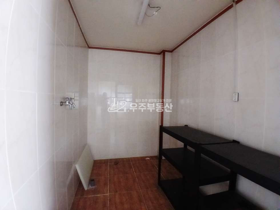 경기 고양일산서구 가좌동 일산서구 가좌동 면적 108평 40피트 추레라진입가능 도로변간판면효과 제2자유로산남IC3분내 민원소지없음 월세 매물번호 11018 사진 10