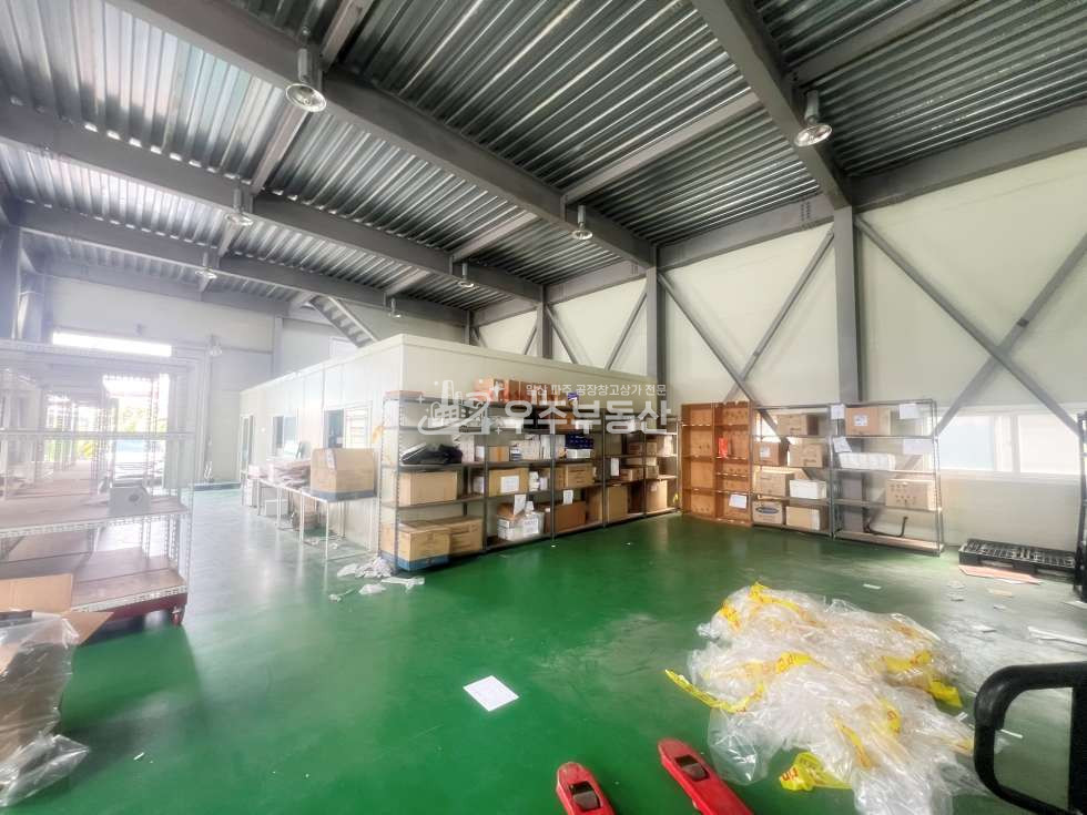 경기 고양일산서구 구산동 일산 구산동 면적 1층 60평 2층 60평 공장창고 한동 임대 두동임대가능 제조업 내부사무실 내부화장실 월세 매물번호 11037 사진 5