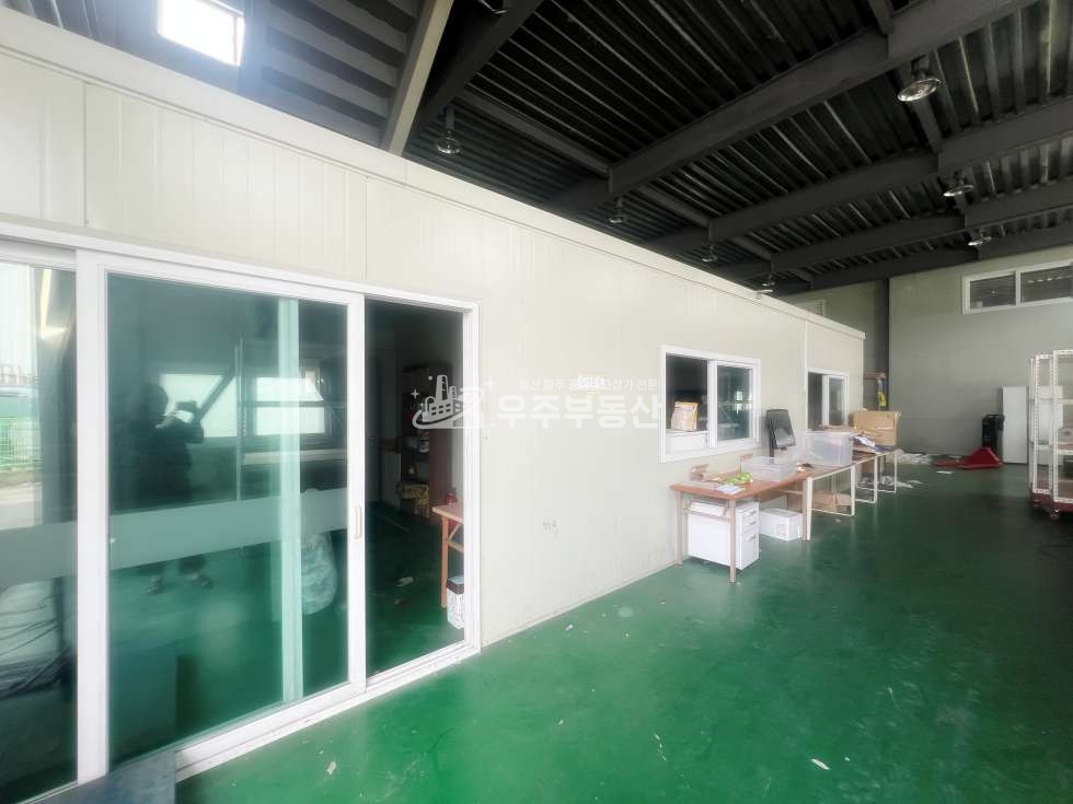 경기 고양일산서구 구산동 일산 구산동 면적 1층 60평 2층 60평 공장창고 한동 임대 두동임대가능 제조업 내부사무실 내부화장실 월세 매물번호 11037 사진 7