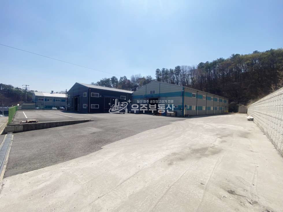 경기 파주시 문산읍 내포리 파주시 내포리 신축급 공장 임대 면적416평 차량진출입로 좋음 대형평수 높은층고 월세 매물번호 10773 사진 12