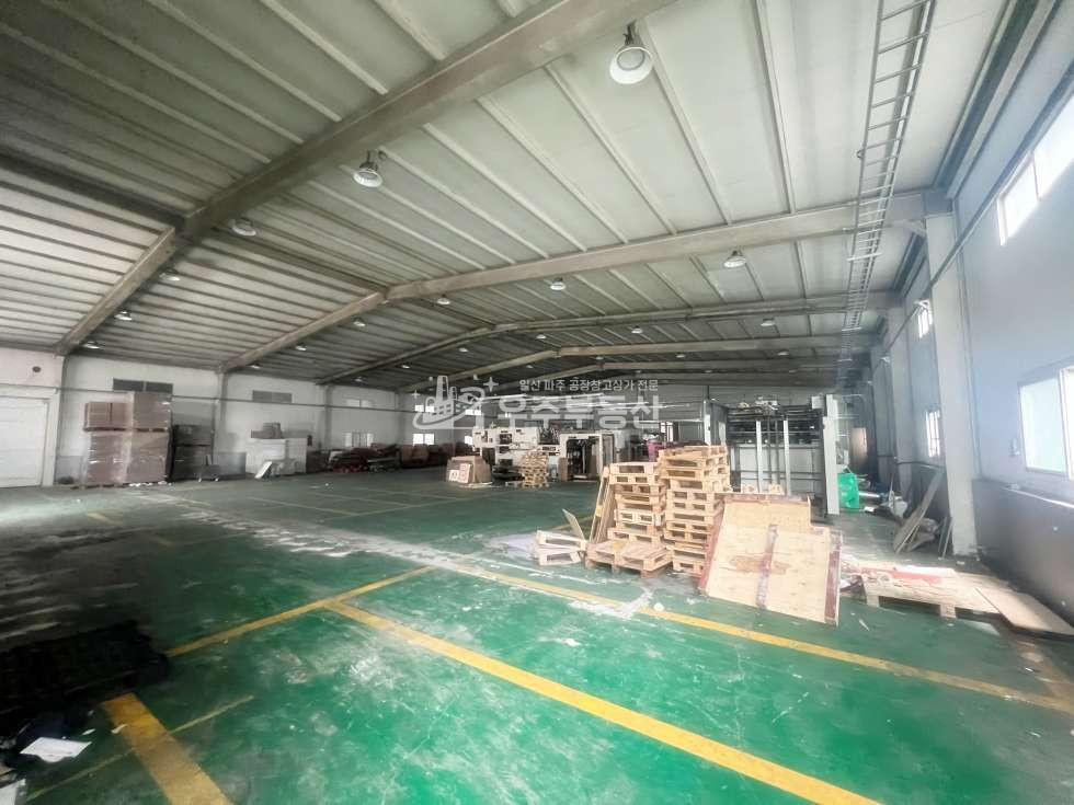 경기 파주시 조리읍 오산리 조리읍 오산리 면적 493 특대형 공장 창고 두동 임대 높은 전력 제조업가능 40피트추레라 내부사무실 내부화장실 즉시입주 월세 매물번호 11048 사진 9