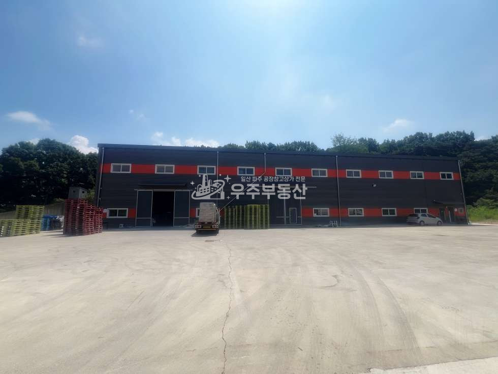 경기 파주시 탄현면 만우리 파주 탄현면 만우리 면적284 특대형 신축급 창고 한동 임대 대형 단독마당 40피트회차 내부사무실 내부화장실 월세 매물번호 11049 사진 2