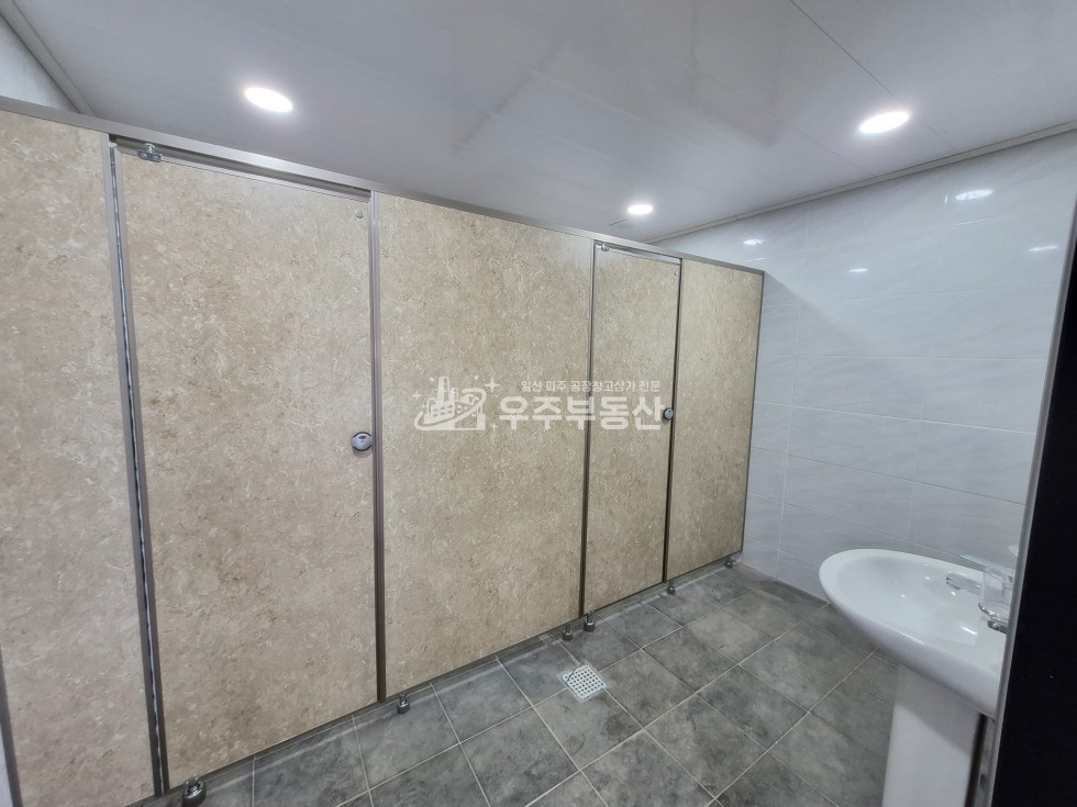 경기 파주시 월롱면 덕은리 월롱면 덕은리 300평 대형창고 내부화장실 40피트진입가능 스튜디오임대가능 월세 매물번호 10984 사진 10