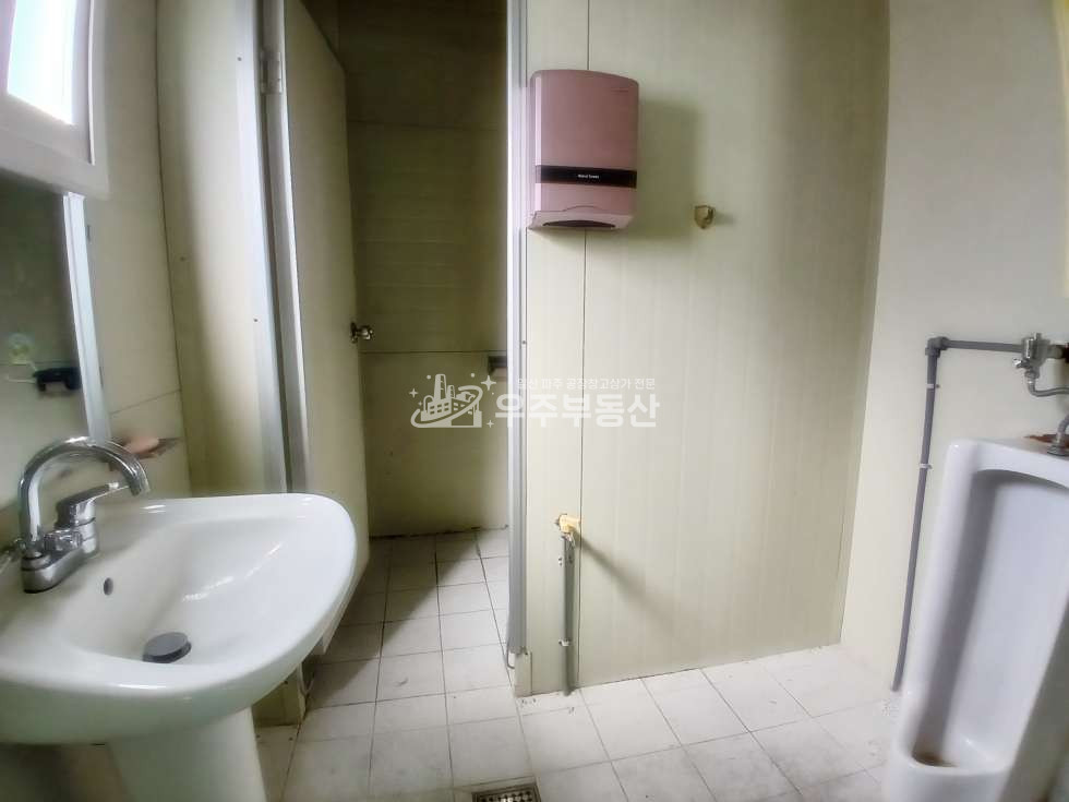 경기 고양일산서구 가좌동 일산서구 가좌동 창고 임대 60평 두동 넓은마당 내부화장실 대형차량 진출입 가능 2차선 도로접 광고효과 월세 매물번호 10915 사진 11