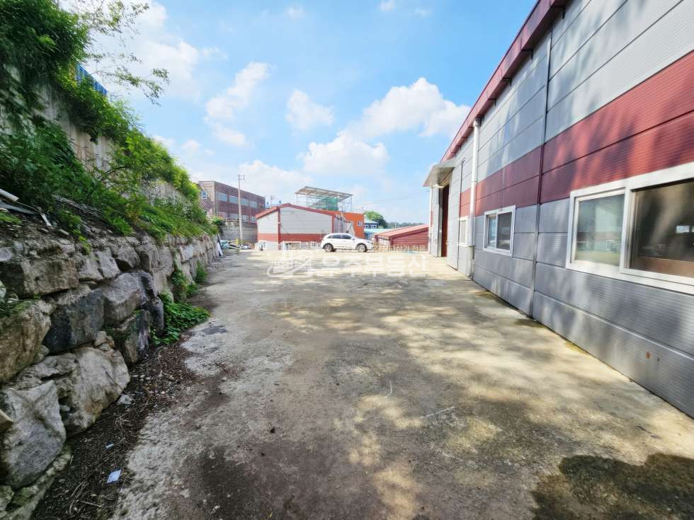 경기 파주시 오도동 [공장] 오도동 면적 100 넓은단독마당 높은층고 내부화장실 창고 임대 월세 매물번호 10469 사진 11