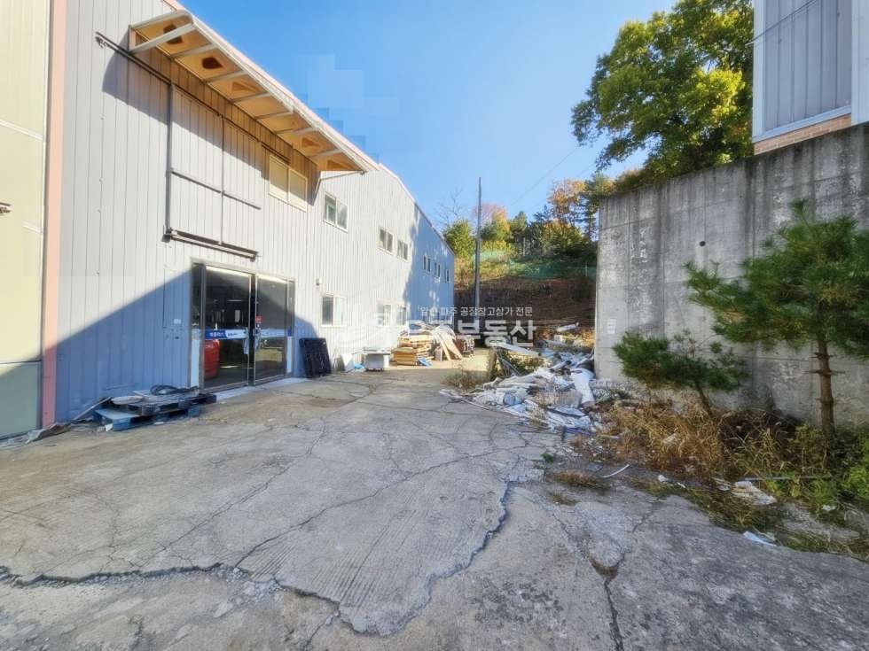 경기 파주시 연다산동 [공장]파주 연다산동 사옥형 공장 제조가능 2층통건물 내부사무실 내부화장실 월세 매물번호 10177 사진 3