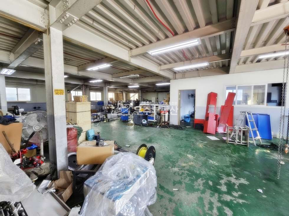 경기 파주시 연다산동 [공장]파주 연다산동 사옥형 공장 제조가능 2층통건물 내부사무실 내부화장실 월세 매물번호 10177 사진 4
